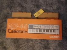 Casio MT-45 Casiotone Piano in Box