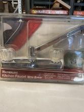 Washerless Kitchen Faucet With Spray Kit