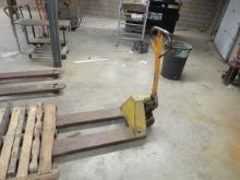 NARROW PALLET JACK