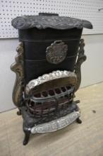 Ornate Cast Iron Detroit Jewel #28 Parlor Stove
